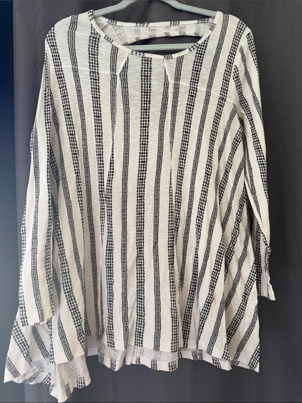Rip Curl Black & White Vertical Stripe Tunic Top